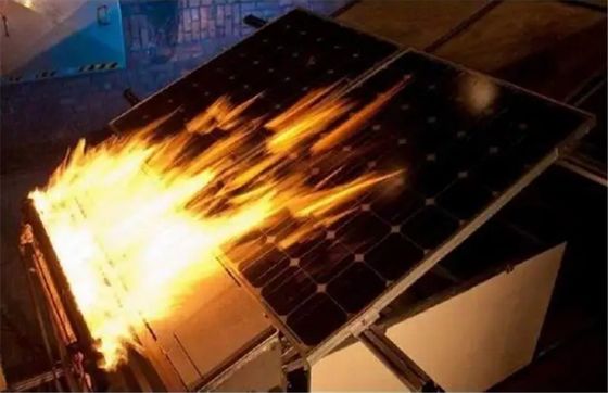 تجهیزات آزمایشگاهی UL790 آزمایش آتش سوزی پوشش های سقف دستگاه تست اشتعال پذیری برای پنل های فتوولتائیک